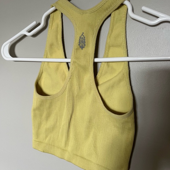 Free people movement top size xs/s with logo - Picture 4 of 5